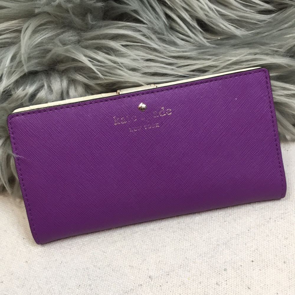 Kate Spade cedar street Stacy Wallet